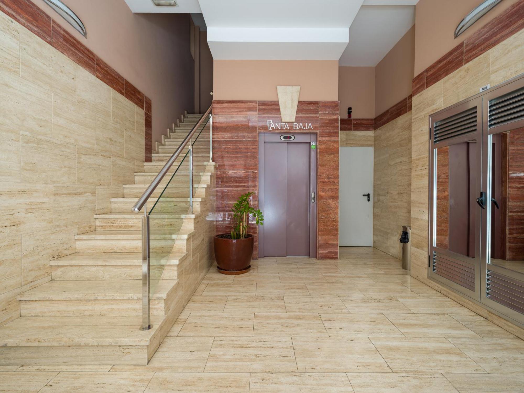 City Family Avatar Duplex Near The Beach Las Palmas de Gran Canaria Exterior foto